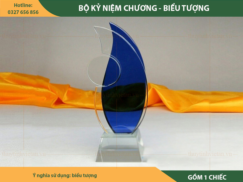 Kỉ niệm chương thủy tinh - biểu tượng